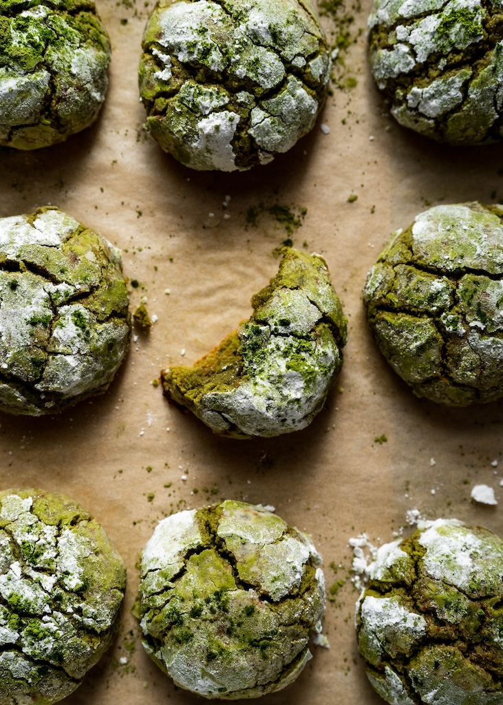 Matcha Crinkle Cookies